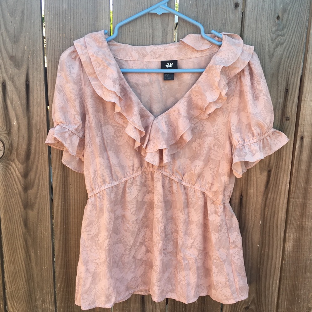 Pink short sleeve blouse